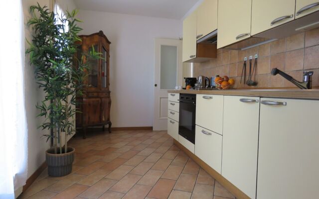 Altaseta Apartments