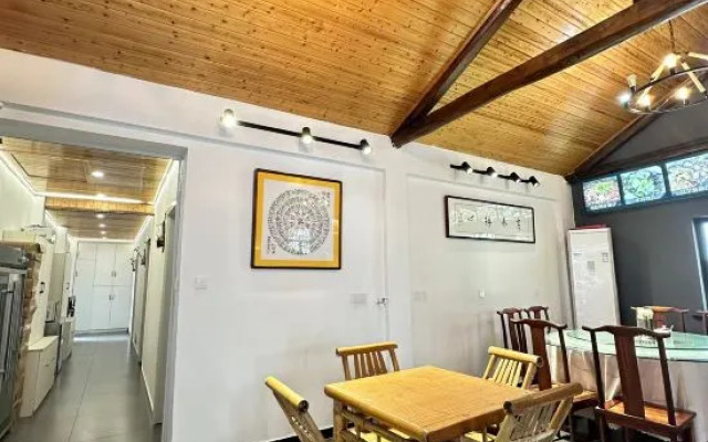 Jiuhua Mountain Yueshan Residence