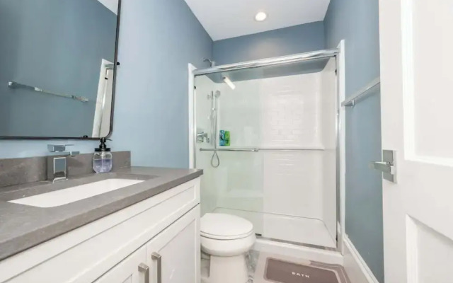 Mt. Adams Nest Studio for 2