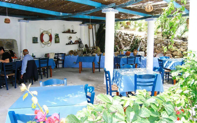 Poseidon Blue Gastronomy Hotel