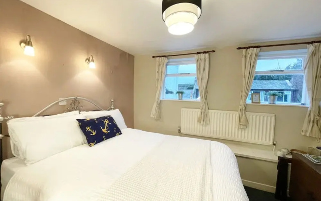 Anchor Hotel