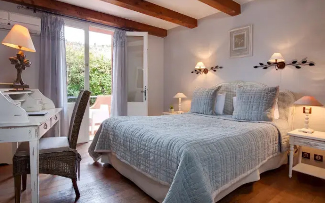 Hôtel Le Pré Saint Michel