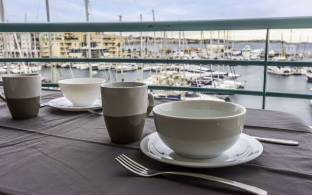 Villa LOpen Fréjus 18055