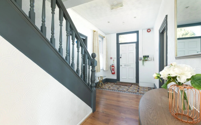 KVM - Sugar Way House