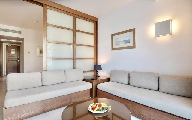 Sunrise Pearl Hotel & Spa