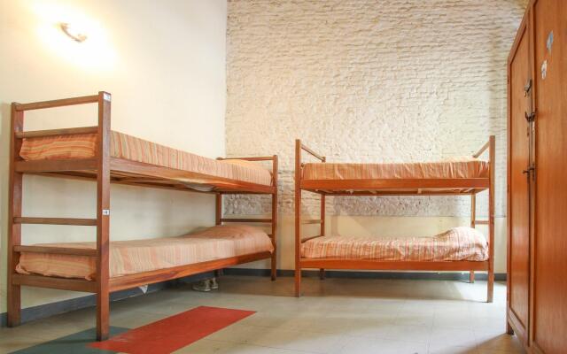 Granados Hostel