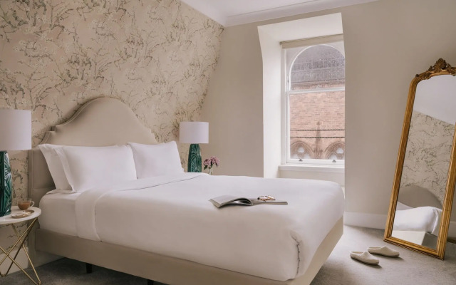 Sonder by Marriott Bonvoy Royal Garden Apartments New town