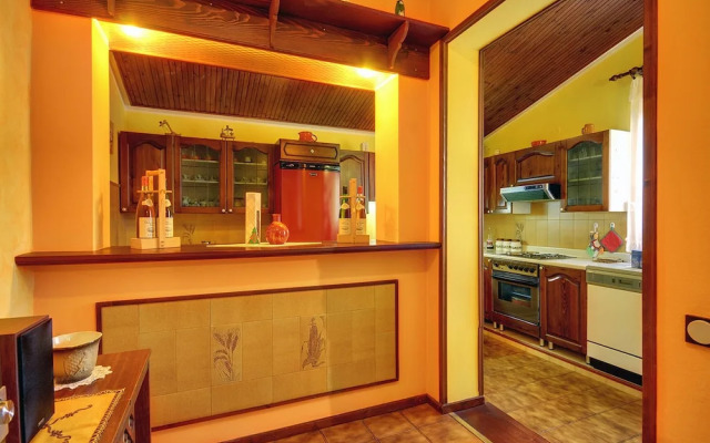 Holiday House in Muntic, Istria, With Fitness Room