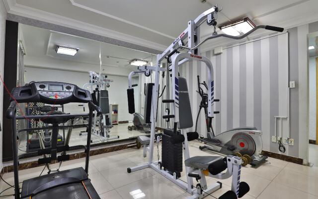 Jubail High Rise Apartments by OYO Rooms