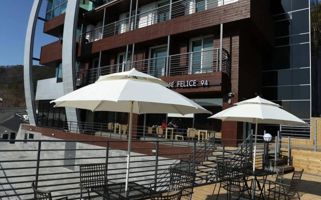 Radiance Tourist Hotel