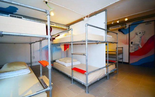 Will & Tate City Stay