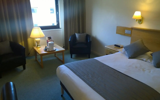 The Waterside Hotel