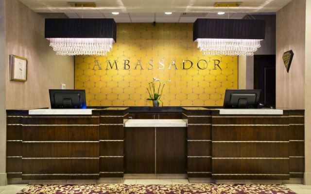 Ambassador Hotel Wichita, Autograph Collection