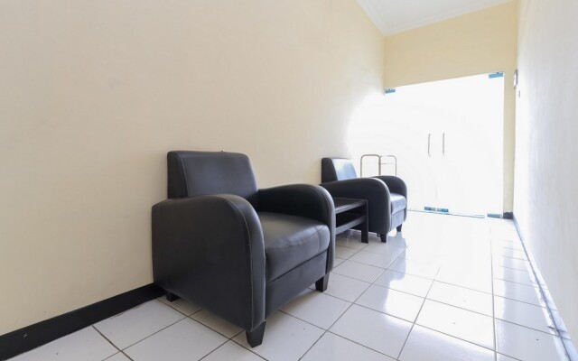 Urbanview Roemah Tebet by RedDoorz