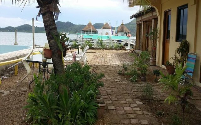 Coron Reef Pension House