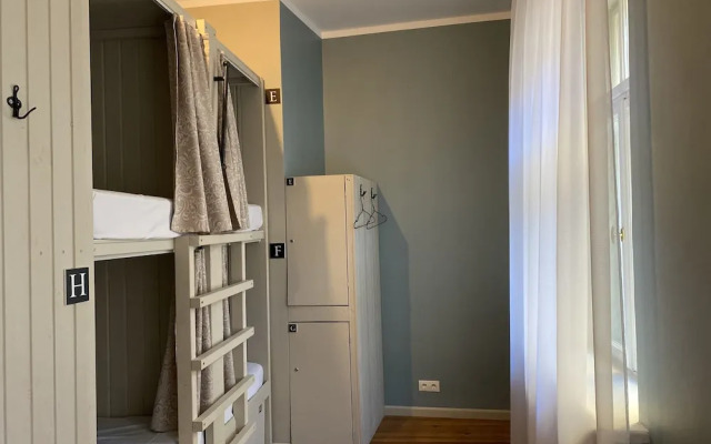 Blue Bird Hostel