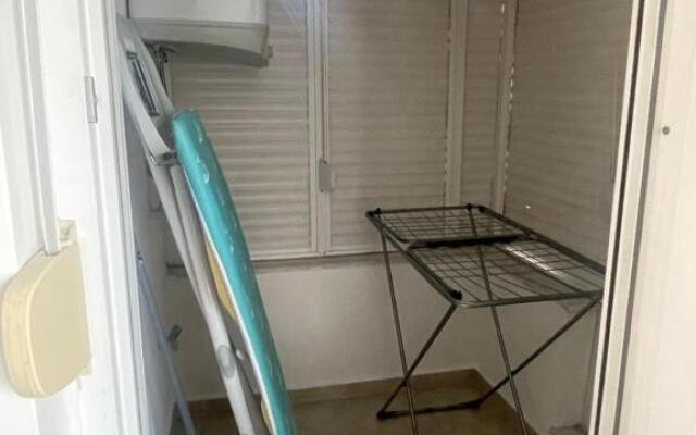 Only 5 minutes walking Konyaalti Beach 2+1 flat