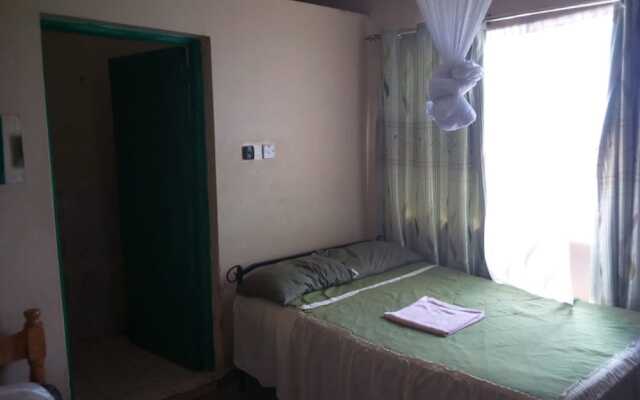 Canan Guest House
