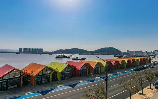 Zhoushan Jiaman Park Su Luxury Homestay (Banshengdong Wharf Store)