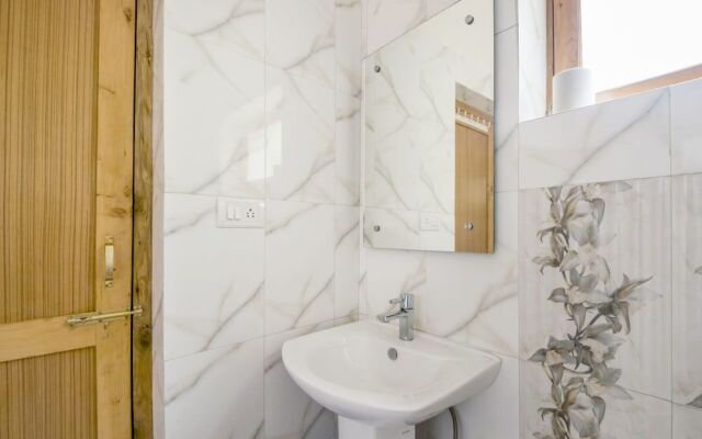 GuestHouser 1 BR Guest house 9202