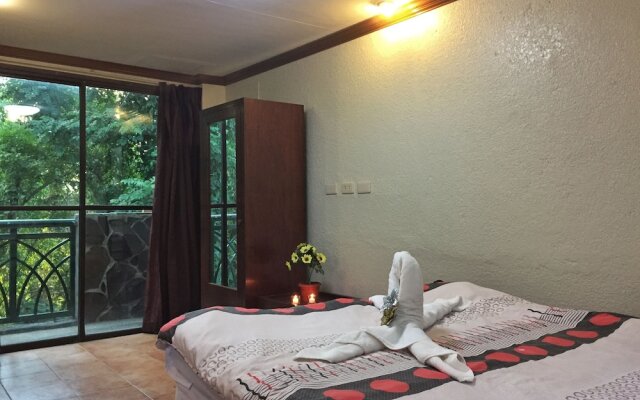 MC Mountain Home Apartelle