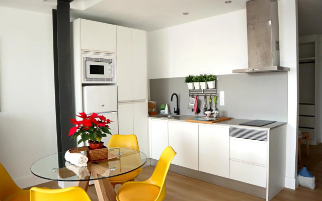 Durmiendo sobre el mar, Vivienda La Baja