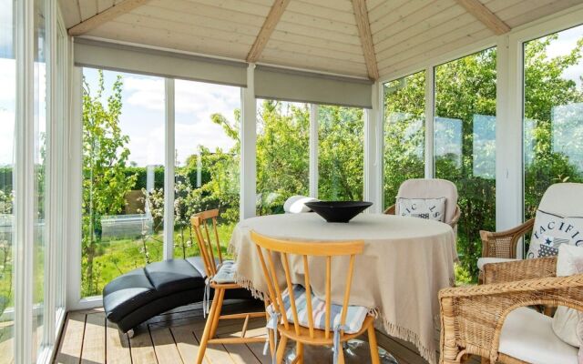 6 Person Holiday Home in Hejls