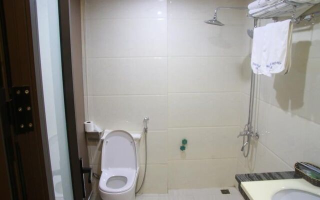 Thanh Long Hotel
