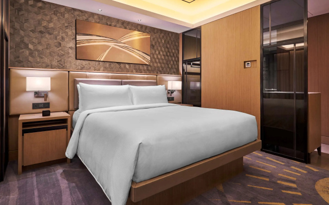 Hilton Manila Newport World Resorts