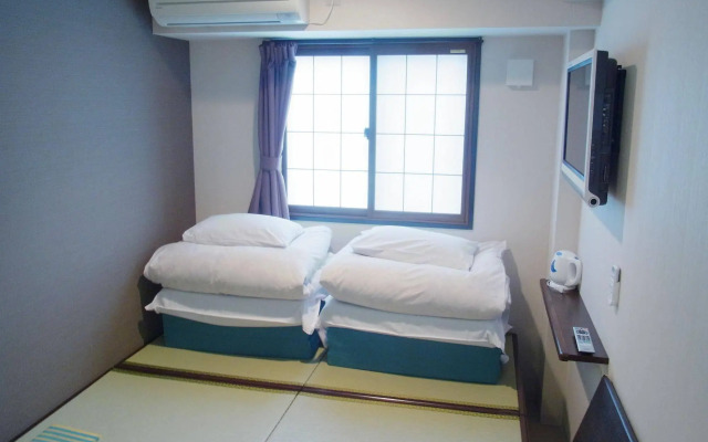 Capsule Ryokan
