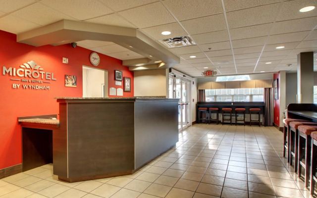 Microtel Inn & Suites by Wyndham Tuscaloosa Near University