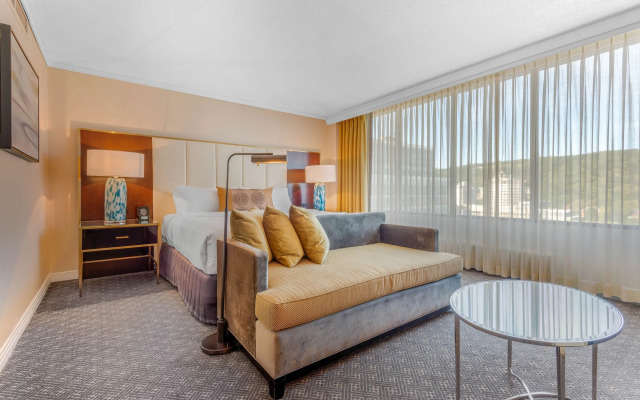 Hotel Omni Mont-Royal