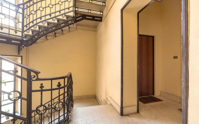 A due passi da Piazza Firenze Apartment