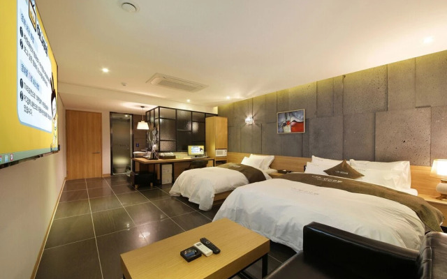 Gunsan CAR Self Check-in Motel