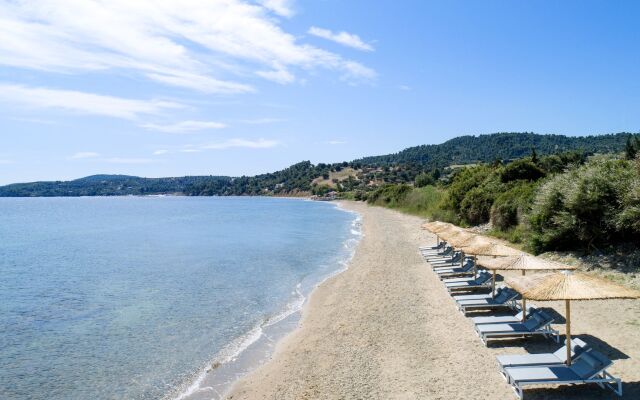 Villa D'Oro - Luxury Villas & Suites