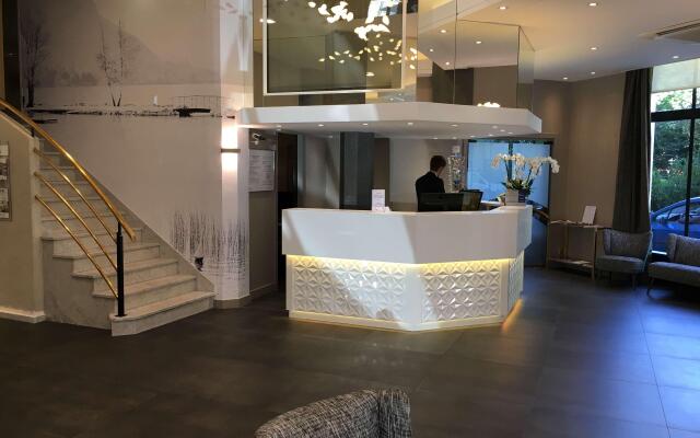 Best Western Plus Hotel Carlton