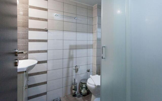 Luxurious 3-bedroom Seaside Retreat Fully Renovated April 2025