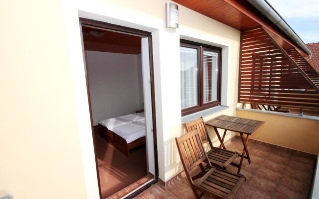 Active Wellness hotel U zlaté rybky