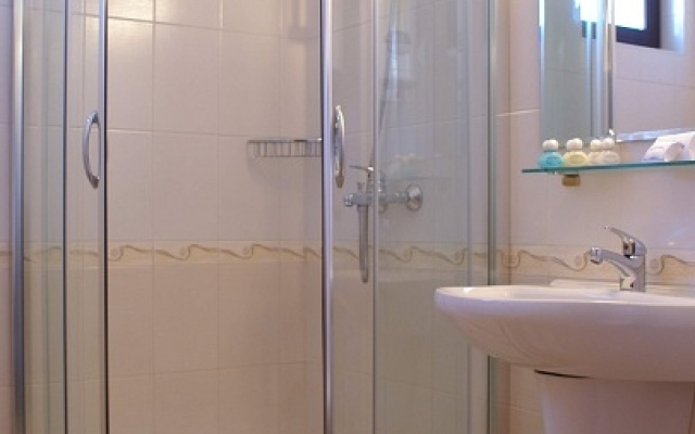 Hotel Royal Cove Residence