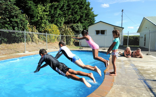 Blenheim TOP 10 Holiday Park