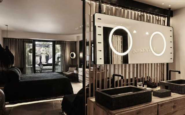 O by Myconian Collection