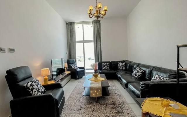 Remarkable 2-bed Apartment in Dubai