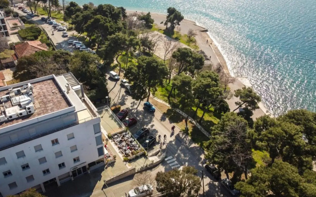 Hostel Kolovare