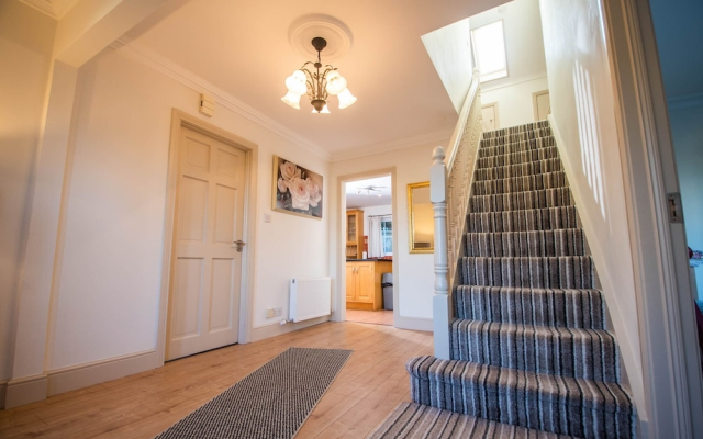 Bradog House - Beautiful 4 Bedroom House in Central Bundoran