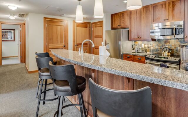 Capitol Peak Lodge by Snowmass Mountain Lodging