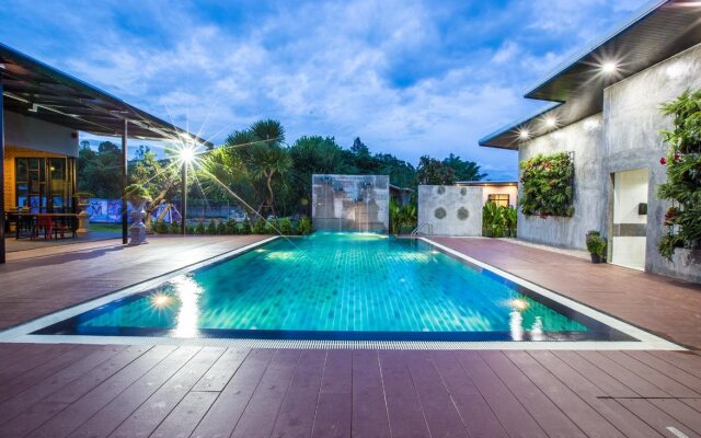 M Boutique Resort