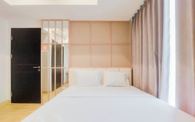 Modern Look And Cozy 1Br Branz Bsd City Apartment