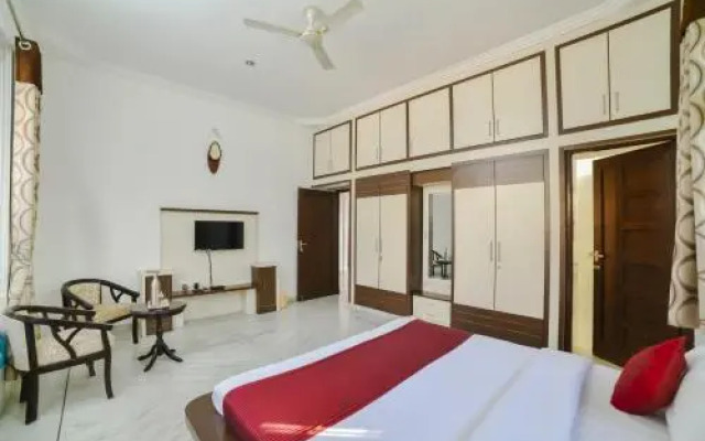 Royal Heritage Villa HomeStay