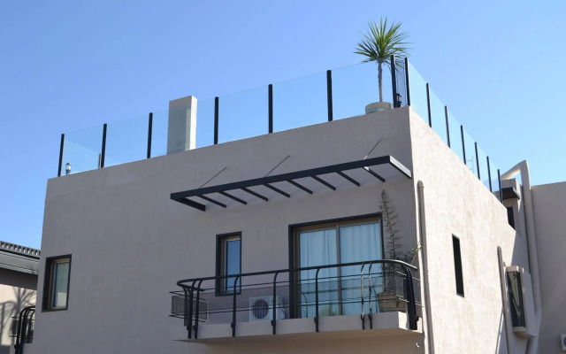 Plaza Paradiso Petit Hotel