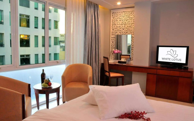 White Lotus Hotel Saigon